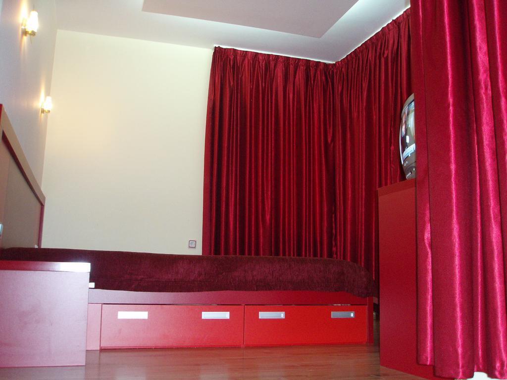 Mania Guest House 칼로페르 객실 사진