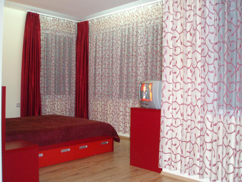 Mania Guest House 칼로페르 객실 사진