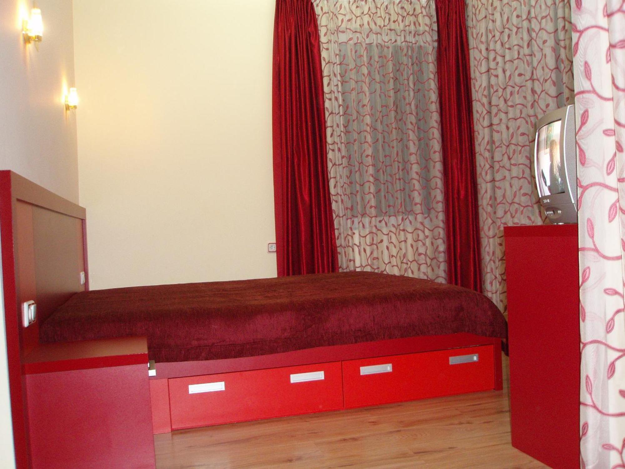 Mania Guest House 칼로페르 객실 사진
